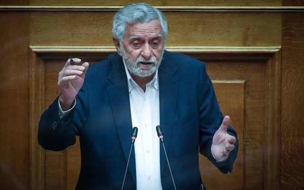 Παραίτηση Αλέξη Τσίπρα: Στον Θ. Δρίτσα και τη Νέα Αριστερά η έδρα του στη Βουλή