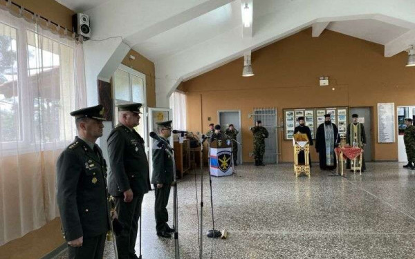 Γιαννιτσά: Ο Γιώργος Φαρμάκης νέος διοικητής στο στρατόπεδο Άγρα (βίντεο, φωτ.) Γιαννιτσά: Ο Γιώργος Φαρμάκης νέος διοικητής στο στρατόπεδο Άγρα (βίντεο, φωτ.)