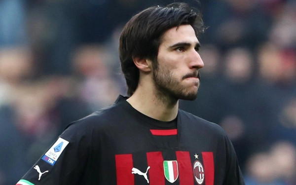 Σκάνδαλο παράνομου στοιχηματισμού στην Ιταλία: Δεκάμηνος αποκλεισμός στον Τονάλι