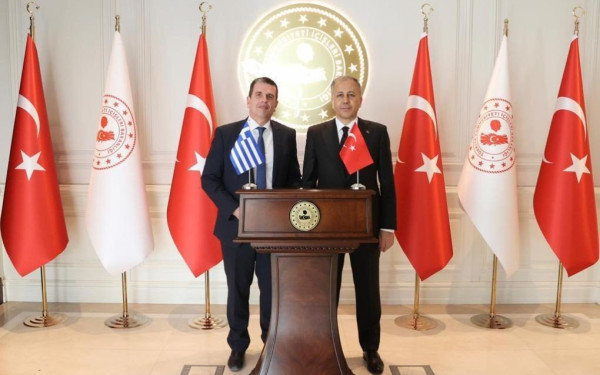 Συμφωνία συνεργασίας Ελλάδας-Τουρκίας στο μεταναστευτικό