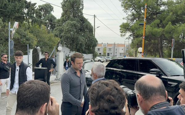 Στ. Κασσελάκης: Λίγο μετά την "επανάσταση" Μητσοτάκη στο ΕΣΥ, ο νέος διοικητής του Βενιζέλειου παραιτείται καταγγέλλοντας (βίντεο)