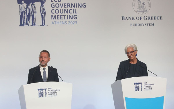 Εύσημα για την ελληνική οικονομία από την Κριστίν Λαγκάρντ - Όλα ανοικτά στο μέλλον για τα επιτόκια