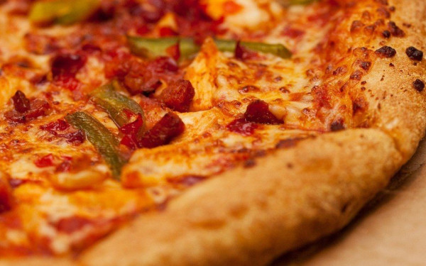 ΠΑΕ Ολυμπιακός: «Ο Παναθηναϊκός παρήγγειλε πίτσες στα αποδυτήρια»