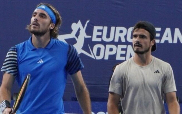 Τένις: Ιστορική πρόκριση για τα αδέλφια Τσιτσιπά