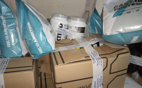 Έφοδος ΣΔΟΕ σε εταιρεία εμπορίας συμπληρωμάτων διατροφής σε Αθήνα και Θεσσαλονίκη (φωτ.)