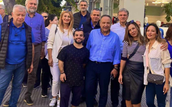 Συνεχίζει τις περιοδείες στην πόλη ο Στέλιος Αγγελούδης- Το μεγάλο «ευχαριστώ» στους πολίτες  Συνεχίζει τις περιοδείες στην πόλη ο Στέλιος Αγγελούδης- Το μεγάλο «ευχαριστώ» στους πολίτες