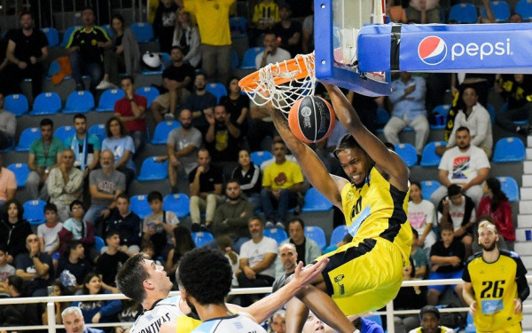 Μπάσκετ: Ξόρκισε τον κακό του δαίμονα ο Άρης στη Ρόδο (βίντεο)