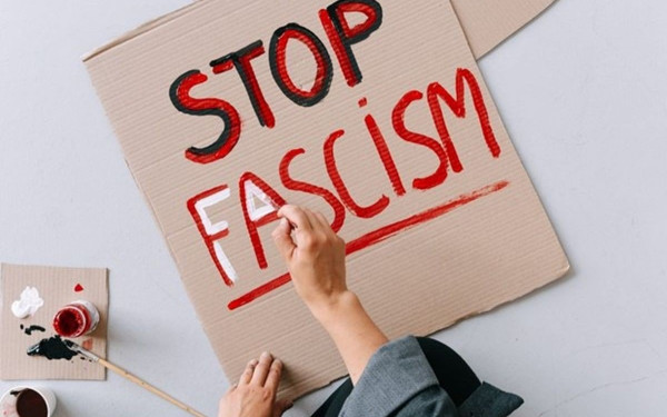 9 Noεμβρίου: Διεθνής Ημέρα κατά του Φασισμού και του Αντισημιτισμού