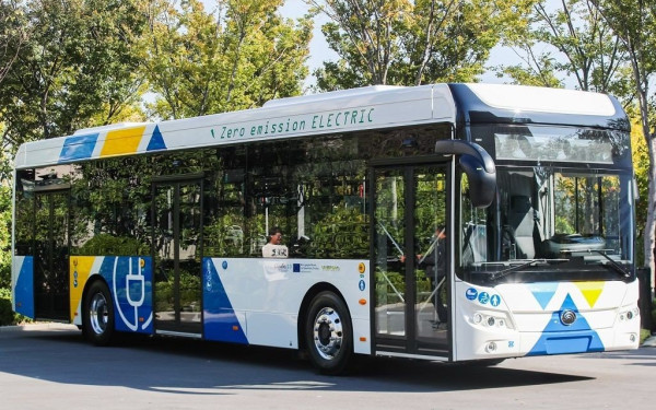 Στον «πάγο» ο διαγωνισμός για την αγορά 100 ηλεκτρικών λεωφορείων