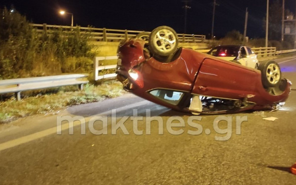 Θεσσαλονίκη: Αναποδογύρισε αυτοκίνητο στη Μουδανιών - Στο νοσοκομείο η οδηγός