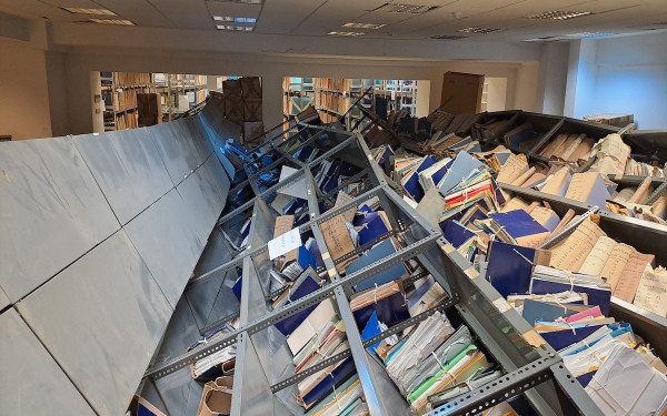 Εισαγγελική έρευνα για το ατύχημα με την κατάρρευση των μεταλλικών ραφιών στο Εφετείο