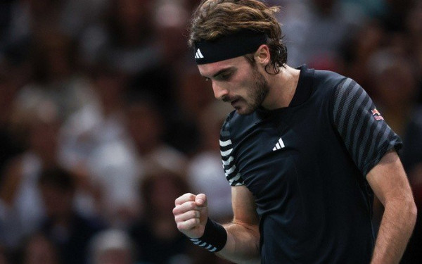 Τένις: Άνετα στην οκτάδα του Παρισιού και στα ATP Finals ο Τσιτσιπάς (βίντεο)