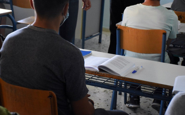 Πέρασε από την επιτροπή της Βουλής το νομοσχέδιο για την ψηφιακή «Εκπαιδευτική Πύλη» και το «Ψηφιακό Φροντιστήριο»