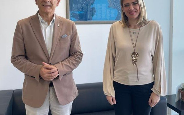 Άννα Ευθυμίου: Συναντήθηκε με τον πρόεδρο του ΟΣΕΘ για το FlyOver