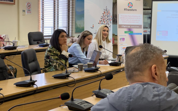 Θεσσαλονίκη: «Οι γυναίκες Ρομά μετατρέπουν τα εκπαιδευτικά συστήματα σε όλη την Ευρώπη μέσω της κοινωνικής και πολιτικής κινητοποίησής τους»