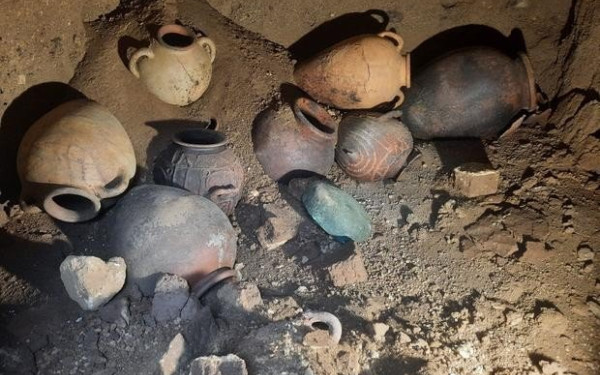 Ιταλία: Βρέθηκε «εντυπωσιακά άθικτος» ετρουτσκικός τάφος, 2,600 ετών (φωτ.)