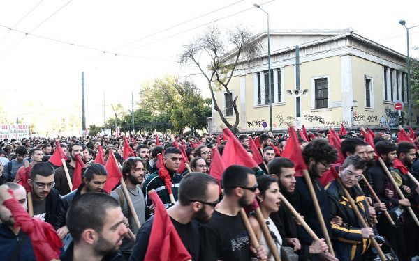 Πολυτεχνείο: Έξι προσαγωγές στο κέντρο της Αθήνας	