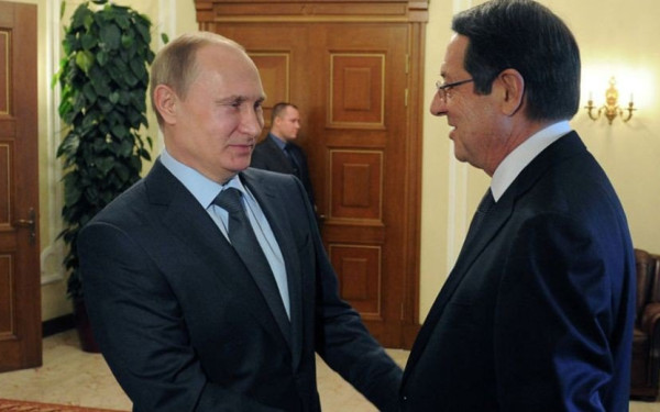 Κύπρος: Κολοσσιαίες οι διαστάσεις του σκανδάλου με τη Ρωσία - Ο Αναστασιάδης και το «ξέπλυμα» από την πολυεθνική PWC (βίντεο)