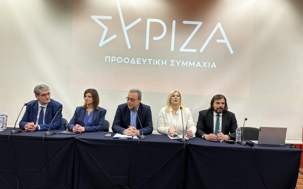 ﻿Την δική του διαβούλευση για το FlyOver κάνει ο ΣΥΡΙΖΑ- Φάμελλος: «Οδηγούμαστε σε ένα τέλειο αδιέξοδο» (βίντεο & φωτ.)