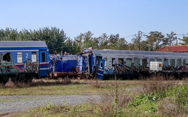 Τέμπη: Στο μικροσκόπιο τα τμήματα της «εξαφανισμένης» καμπίνας της εμπορικής αμαξοστοιχίας, που βρέθηκαν 2 χρόνια μετά