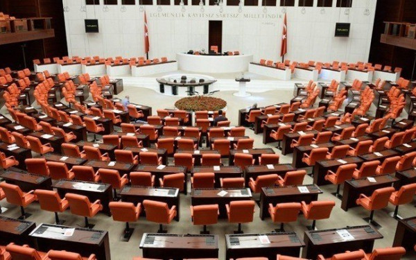 Τουρκία: Αναβολή της συζήτησης για την ένταξη της Σουηδίας στο ΝΑΤΟ αποφάσισε η Εθνοσυνέλευση