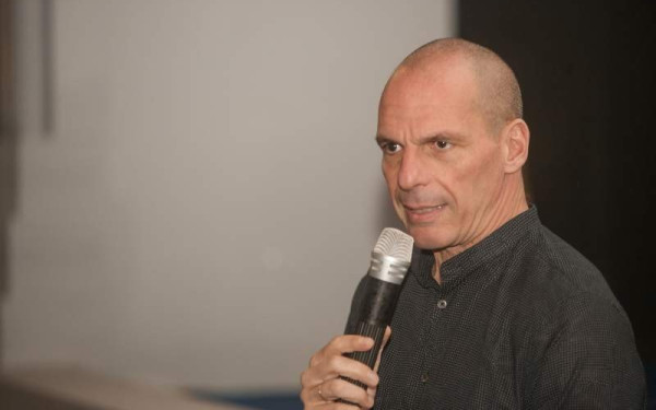 Εξηγήσεις Βαρουφάκη για την Μάγδα Φύσσα και την πρόταση για ΠτΔ