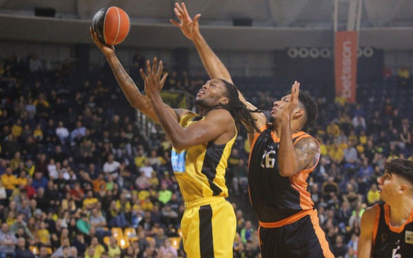 Μπάσκετ: «Ξύπνησε» στο τέλος ο Άρης, αλλά δεν πρόλαβε (βίντεο) 