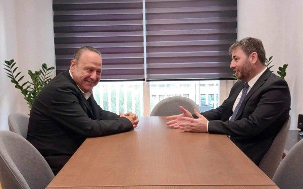 Ζητήματα Θεσσαλονίκης στην ατζέντα της συνάντησης Ανδρουλάκη- Αγγελούδη