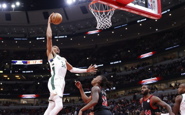 ΝΒΑ: Κάζο των Μπακς στο Σικάγο (βίντεο)