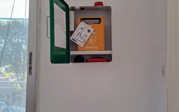 Συνολικά 25 απινιδωτές τοποθετεί ο δήμος Θέρμης σε όλες τις Κοινότητες