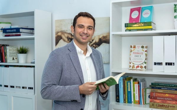 Αριστείδης Πατρινός | Διαιτολόγος- Διατροφολόγος