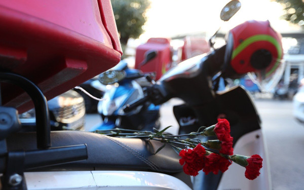 Θεσσαλονίκη: Τρεις συγκεντρώσεις διαμαρτυρίας σήμερα - Στους δρόμους ξανά οι διανομείς