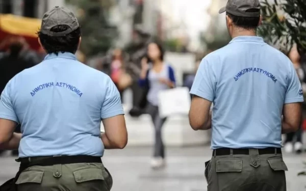 Θεσσαλονίκη: Τέλος το ροζ χαρτάκι - Ξεκινούν από σήμερα οι ηλεκτρονικές κλήσεις της Δημοτικής Αστυνομίας