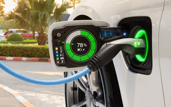 Γερμανία: Η κυβέρνηση Μερτς συμφώνησε σε κίνητρα ύψους 3 δισεκατομμυρίων ευρώ για ηλεκτρικά οχήματα