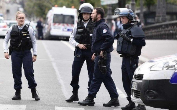 Γαλλία: Τρεις τραυματίες από επίθεση αγνώστου με μαχαίρι στον υπόγειο σιδηρόδρομο της Λυών