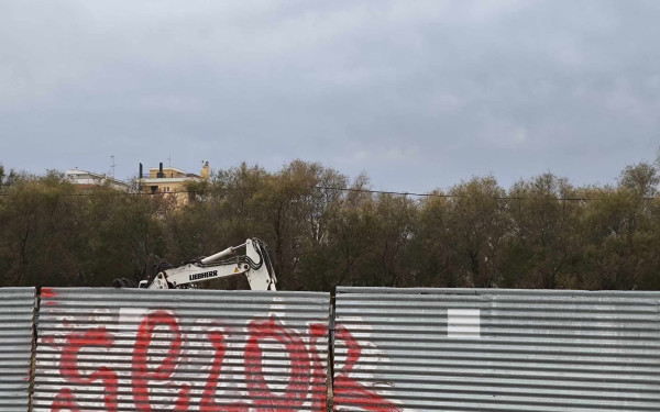 Kαλαμαριά: Στα δικαστήρια για τις «λαμαρίνες στο Καραμπουρνάκι»