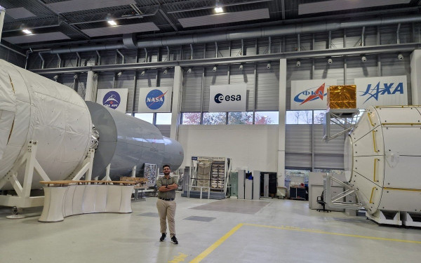 Έλληνες επιστήμονες συνεργάζονται με Σουηδό αστροναύτη σε πείραμα διαστημικής αρχιτεκτονικής (φωτ.)