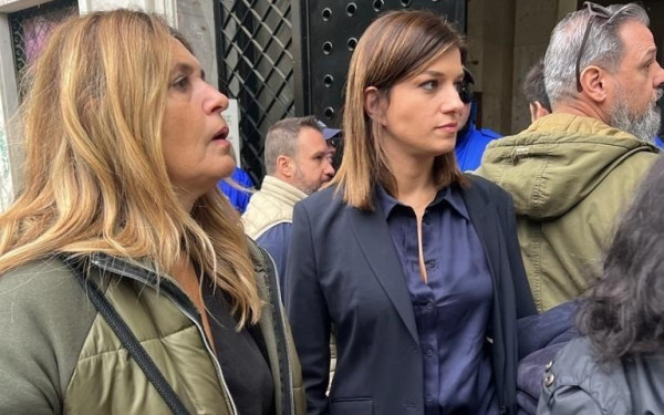 Κ. Νοτοπούλου: Στην κινητοποίηση για τους βρεφονηπιακούς σταθμούς έξω από το Υπουργείο Εργασίας