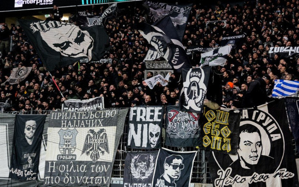 Το Βουκουρέστι χορεύει στο ρυθμό 7.000 οπαδών του ΠΑΟΚ (βίντεο)