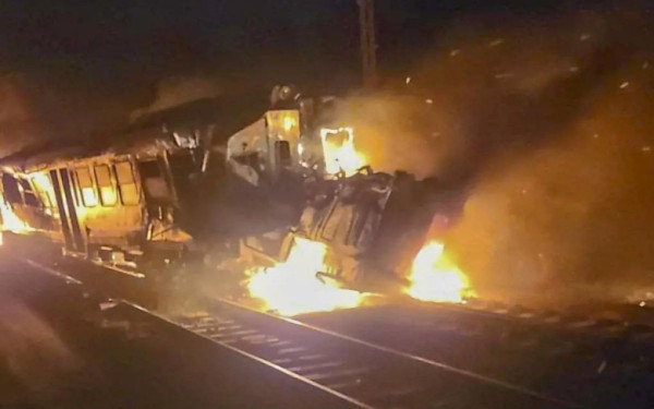 Σιδηροδρομικό δυστύχημα στην Ιταλία με 2 νεκρούς (βίντεο)