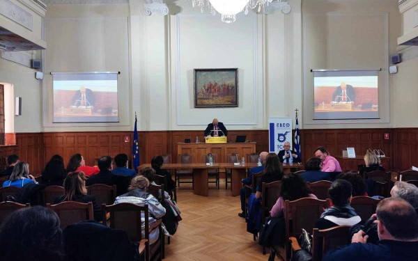 Θεσσαλονίκη: Όχι στην εξ αποστάσεως υπογραφή συμβολαίων, λένε οι συμβολαιογράφοι