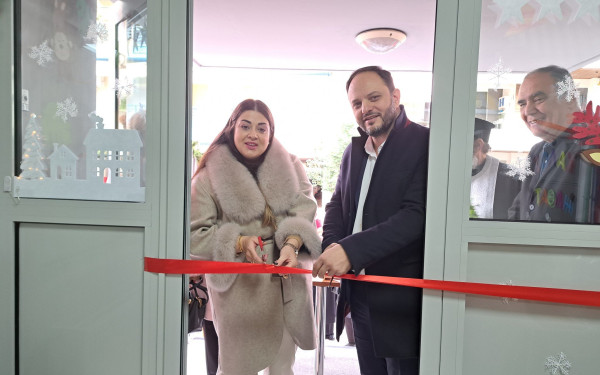 Καλαμαριά: Εγκαινιάστηκε ο νέος βρεφονηπιακός σταθμός στη Νέα Κρήνη (φωτ.)