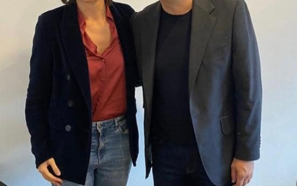 Τσίπρας στην  Ιταλία με αιχμές και σπόντες για τις δικές μας διασπάσεις της Αριστεράς