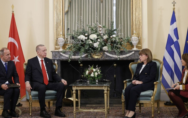 Ερντογάν από Προεδρικό Μέγαρο: Να μιλάμε βλέποντας το ποτήρι μισογεμάτο (βίντεο)