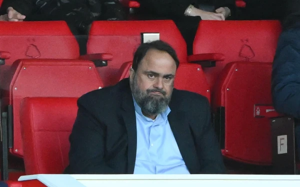 Πέθανε η μητέρα του Βαγγέλη Μαρινάκη - Την Τετάρτη η κηδεία της