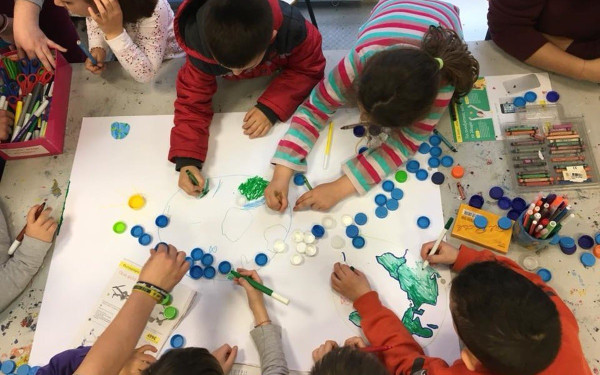 Δημιουργική απασχόληση κατά την περίοδο των εορτών για παιδιά στον δήμο Νεάπολης-Συκεών