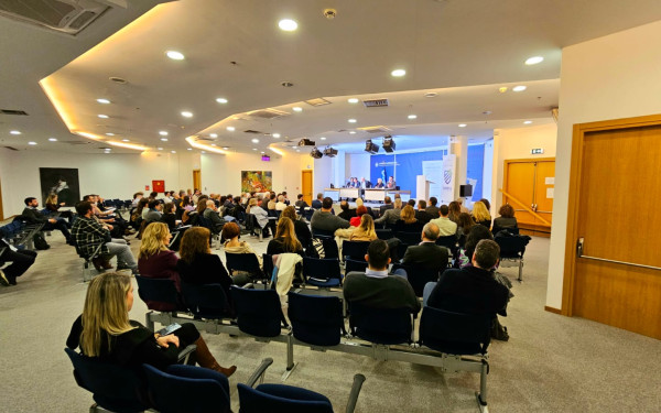 Συνάντηση 32 Φορέων στο Υπουργείο Μετανάστευσης και Ασύλου (φωτ.)