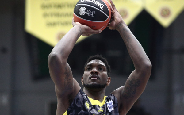 Μπάσκετ: Αίσιο τέλος στην περιπέτεια του Ντε Σόουζα του Άρη στην Άγκυρα