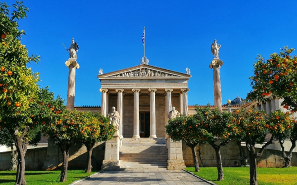 Ακαδημία Αθηνών: Αντιπρόεδρος για το 2024 και πρόεδρος για το 2025, ο καθηγητής Μιχάλης Τιβέριος