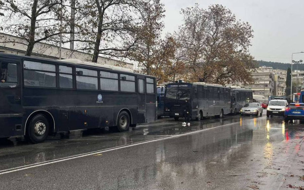 Καταγγελία του Ηρακλή κατά της αστυνομίας: «Πράξεις άκριτης αντεκδίκησης» έξω από το Ιβανώφειο - Δείτε φωτογραφίες